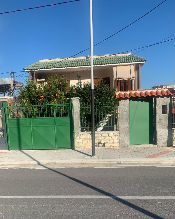 Vila Demaj! Free Parking Berat Exterior foto