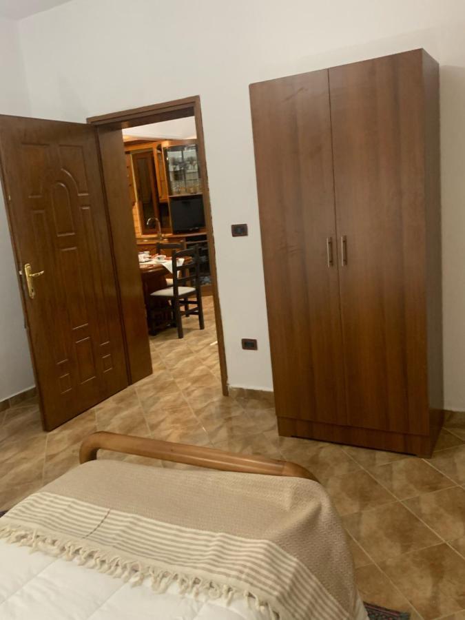 Vila Demaj! Free Parking Berat Exterior foto